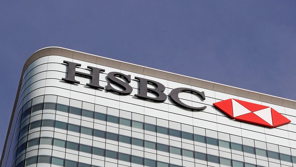 HSBC to move 1000 staff from London to Paris after Brexit - euronews