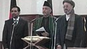 Karzai sworn in as Afghan president