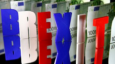 EU leaders agree Brexit negotiating guidelines