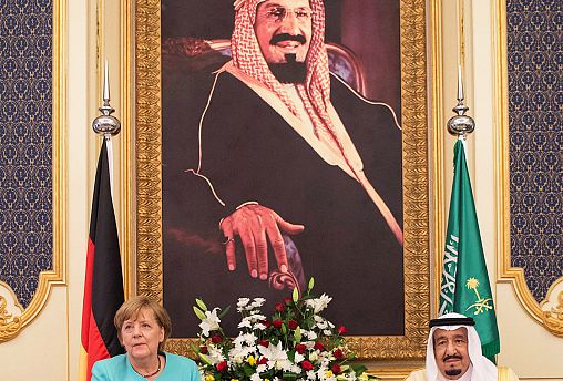 Human rights VS business interests: Merkel's tricky talks in Saudi Arabia
