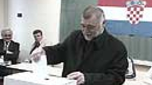 Croatia decides next president in run-off vote