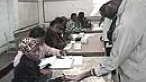 Elections législatives controversées au Zimbabwe