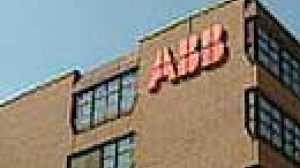 ABB va encore restructurer