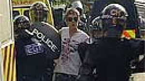 Violence rocks Edinburgh ahead of G8