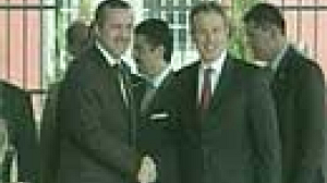British and Turkish PMs meet ahead of protocol signing
