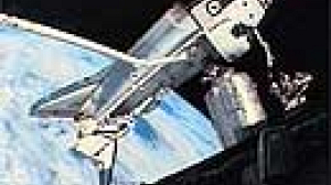 Astronauts succeed in repairing Discovery heat shield