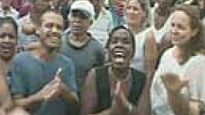 Castro supporters clamour after dissidents