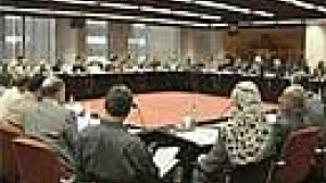 Further delay looms in Iraq constitution deadline