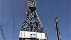 Oil leaps above $70 as Katrina tears through US Gulf