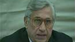 Italian government steps up pressure for bank chief to resign