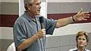 Bush tries to reassure storm victims