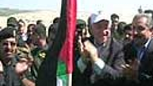 Palestinians celebrate end of Israeli occupation