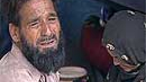 L’aide arrive au Pakistan, mais souvent trop tard