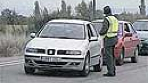 Spanish national holiday marred by bomb scare