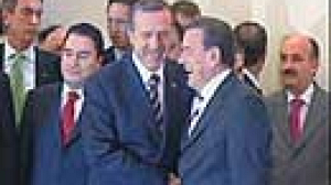Sortie de scène pour Gerhard Schröder