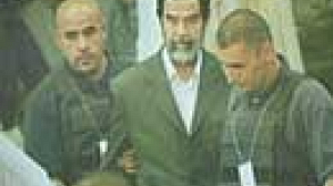 Irak: le procès de Saddam Hussein est jugé imparfait