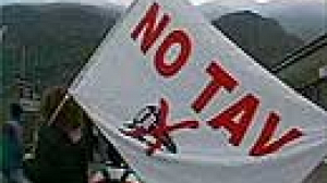 Protest over France-Italy fast-train link