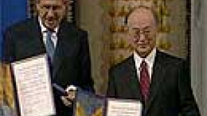 Le chef de l’AIEA, nobel de la paix, plaide pour un monde sans armes nucléaires