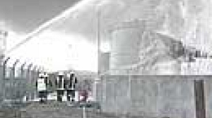 Grande-Bretagne : l’incendie du dépôt de carburant est maitrisé