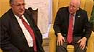 Cheney pays surprise visit to Iraq