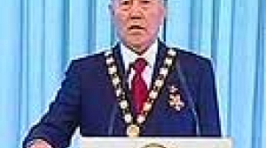 Kazakh leader is sworn in for fresh term