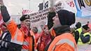 Dock workers on the rampage