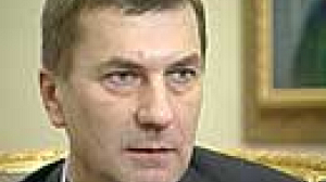 Andrus Ansip, Premier ministre estonien : “nous voulons adopter l’euro au 1er janvier 2007”.