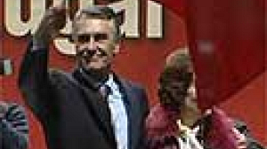 Cavaco Silva hailed as new president by portuguese television companies