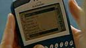 US judge refused to order BlackBerry shutdown