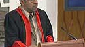 Prosecution take to floor in Saddam trial