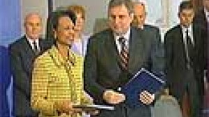Signature d’un accord sur l’installation de trois bases militaires américaines sur le sol bulgare