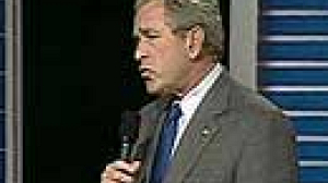 Bush : la diplomatie reste prioritaire pour traiter le dossier iranien