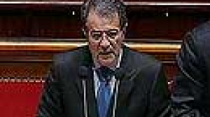 Le gouvernement Prodi remporte son premier vote de confiance au Sénat