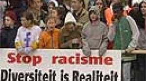 20.000 manifestants contre le racisme