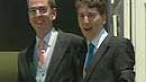 Conservative mayor presides over gay wedding