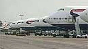 Police in Britain say they have foiled a major terrorism plot to blow up aeroplanes in midflight