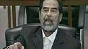 Saddam Hussein affronte son deuxième procès