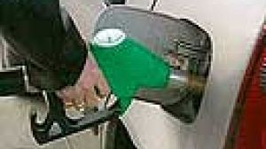 Multiple factors pull down oil prices