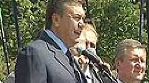 Russia-friendly Ukrainian PM on first Brussels visit