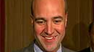 Reinfeldt promises immediate action