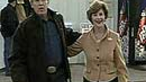 George W. Bush retient son souffle