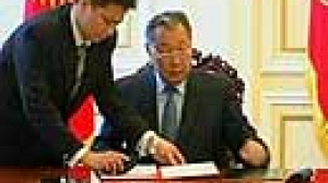 Une nouvelle constitution au Kirghizstan.