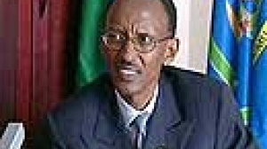 Parigi chiede di giudicare per genocidio il presidente del Ruanda