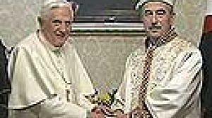 Benoît XVI est en Turquie : un voyage placé sous le signe de la réconciliation entre le Christianisme et l’Islam.