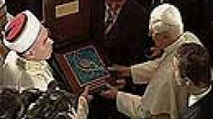 Pope makes historic visit to Turkish mosque
