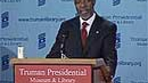 Kofi Annan critique les Etats-Unis