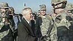 Gates en Irak alors que Bush envisage d’y envoyer de nouvelles troupes
