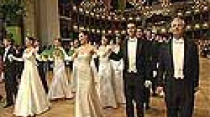 Elite walz into Vienna for Opera Ball