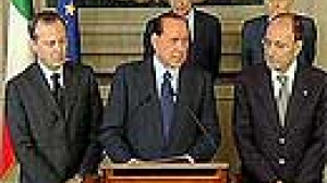 Italy seeks solution to political crisis