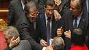 Italy’s Prodi wins key confidence vote to stay on